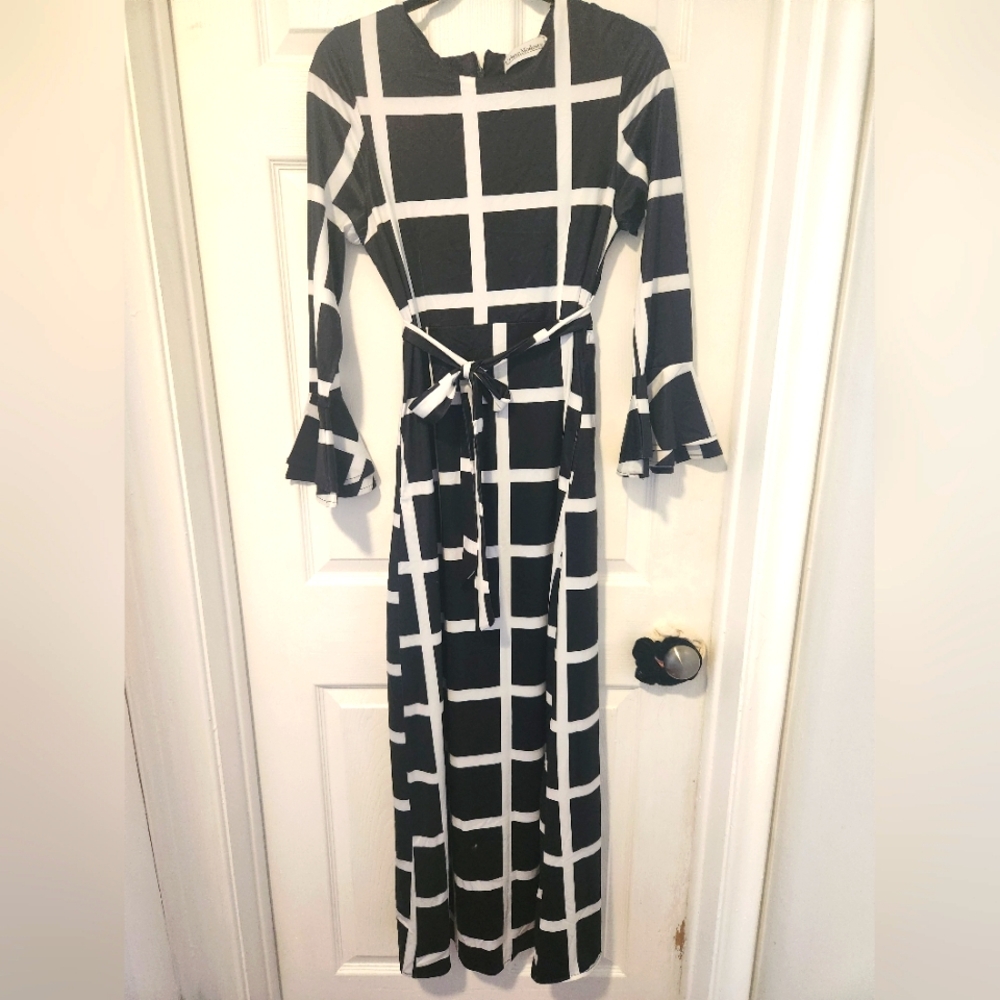 Urban Modesty Black White Windowpane Midi Dress‎ Tie Waist Bell Sleeve NWT